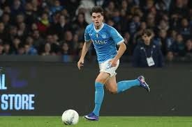 2025年斯诺克世界大奖赛：罗伯逊连赢十局“零封”宾汉姆夺冠