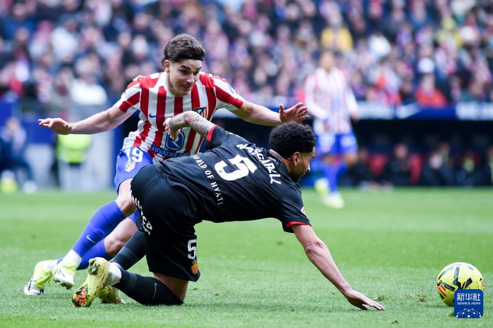 严重误判，巴萨女足反超比分进球被吹，最终首次输给皇马女足