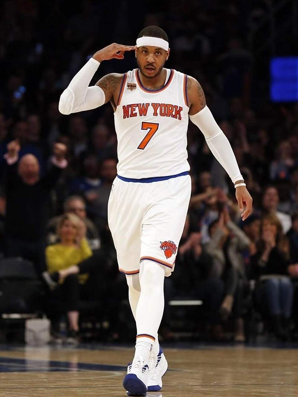 这位刚刚凭 这位刚刚凭