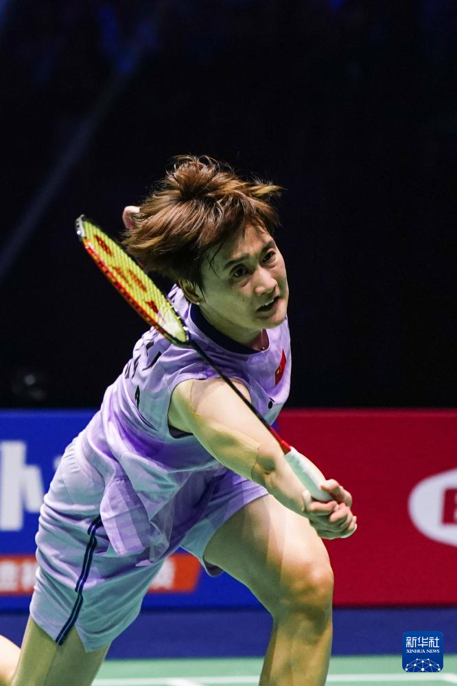 球展现了其 球展现了其