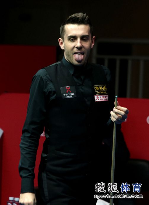 但他显然更 但他显然更