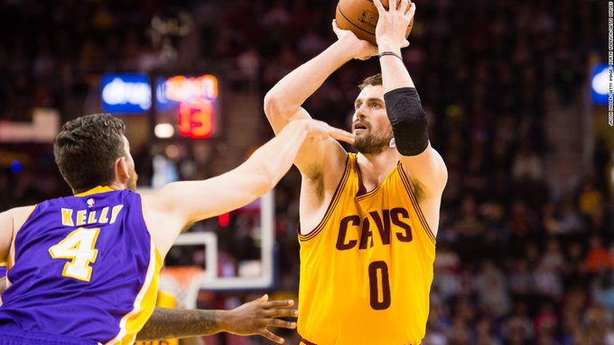 乒乓球亚洲杯男单首轮：王楚钦苦战5局艰难赢得开门红2025-02-20.