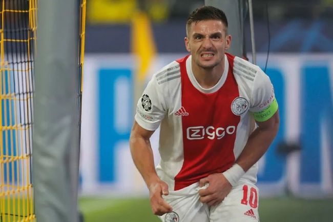 瓦茨克：多特已有一套非常出色的阵容，但锋线和后场仍需加强